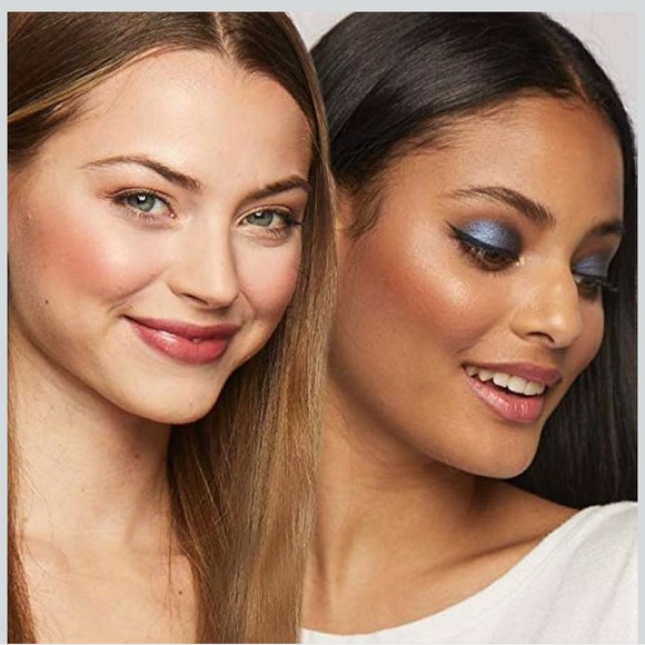 theBalm AutoBalm GRL PWDR (Girl Powder) Cheek Palette - Picture 5 of 10